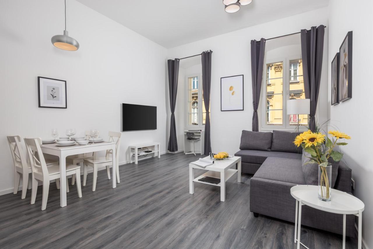 Apartment Nest In 1 Fiume Kültér fotó
