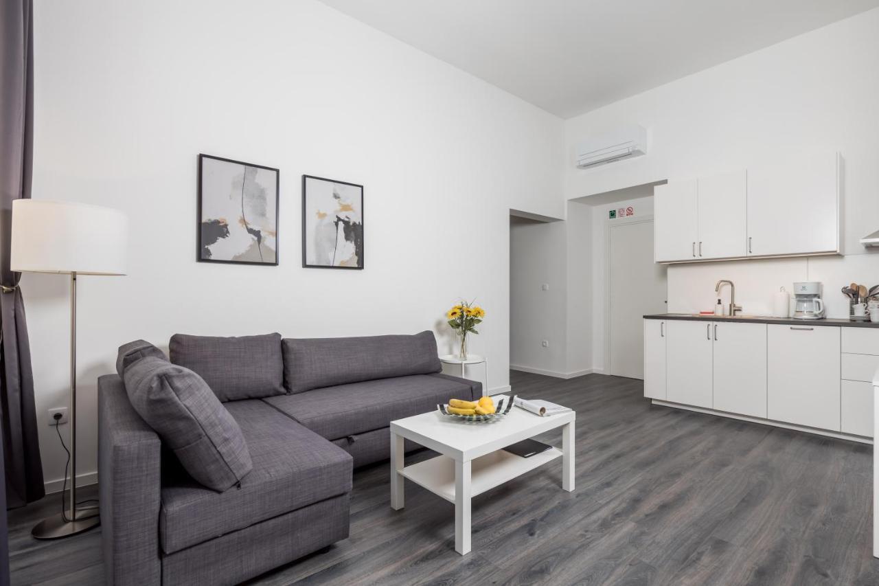 Apartment Nest In 1 Fiume Kültér fotó
